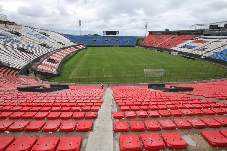 Estadio Defensores del Chaco. Foto: EFE.