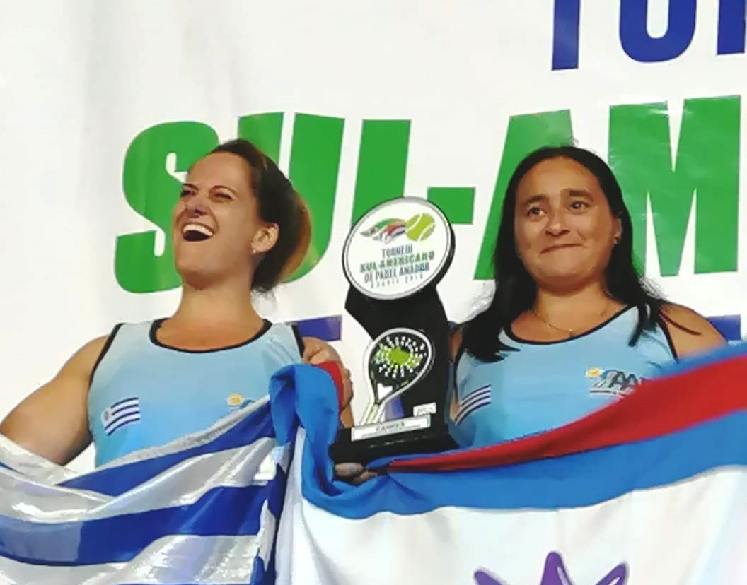 Ellas. Cecilia Caselli y Sandra Larrosa ganaron el título.