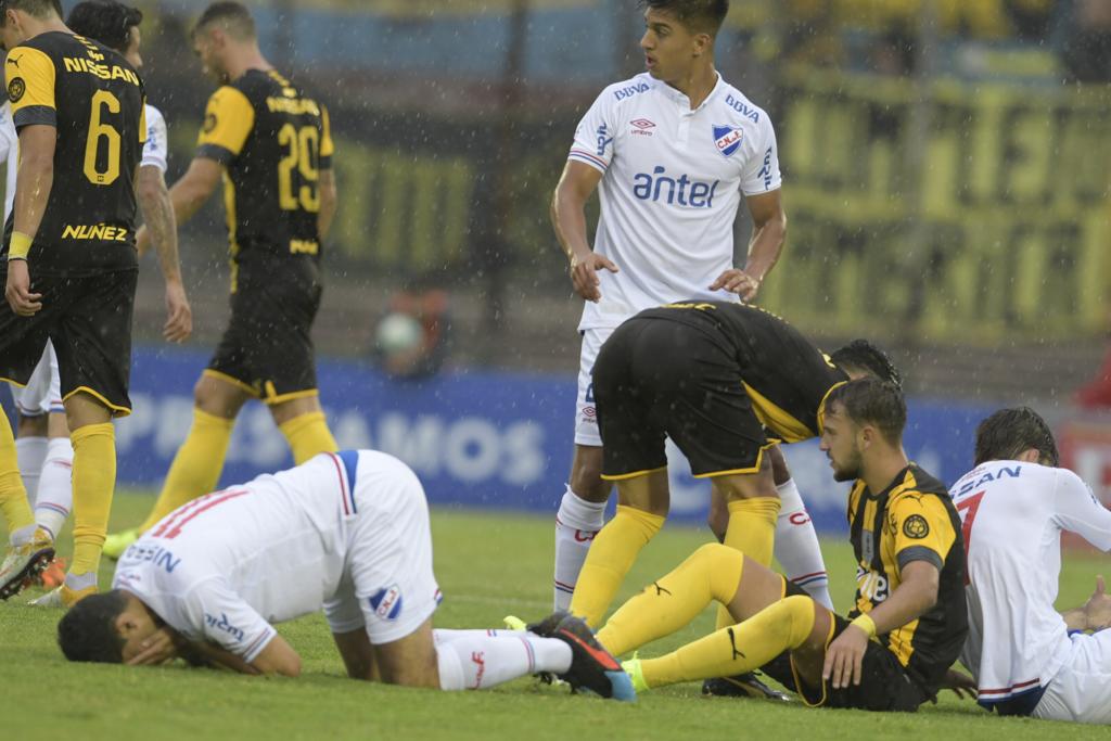 Clásico Clausura Nacional vs. Peñarol