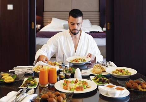 Empresario millonario que buscó fotógrafo. Foto: Instagram Matthew Lepre