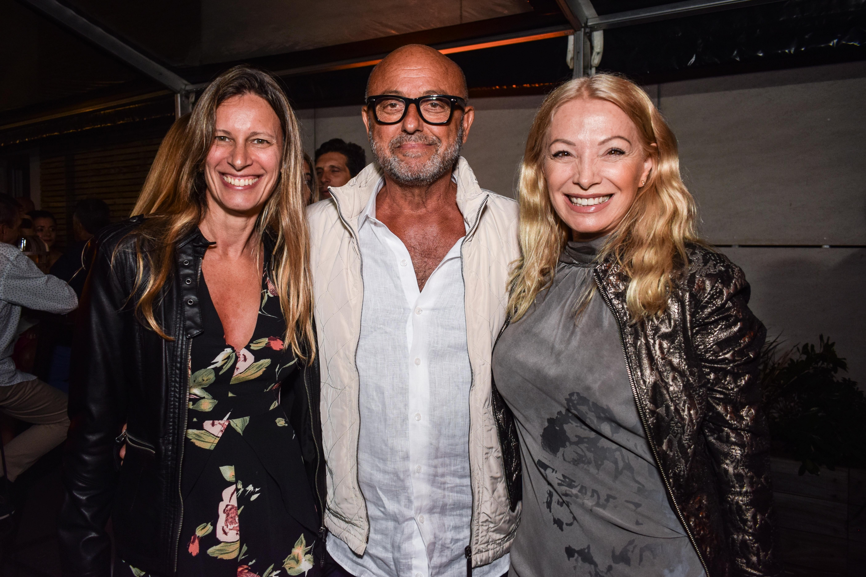 Gabriela Verdejo, Daniel Tangona, Cristina Collm.