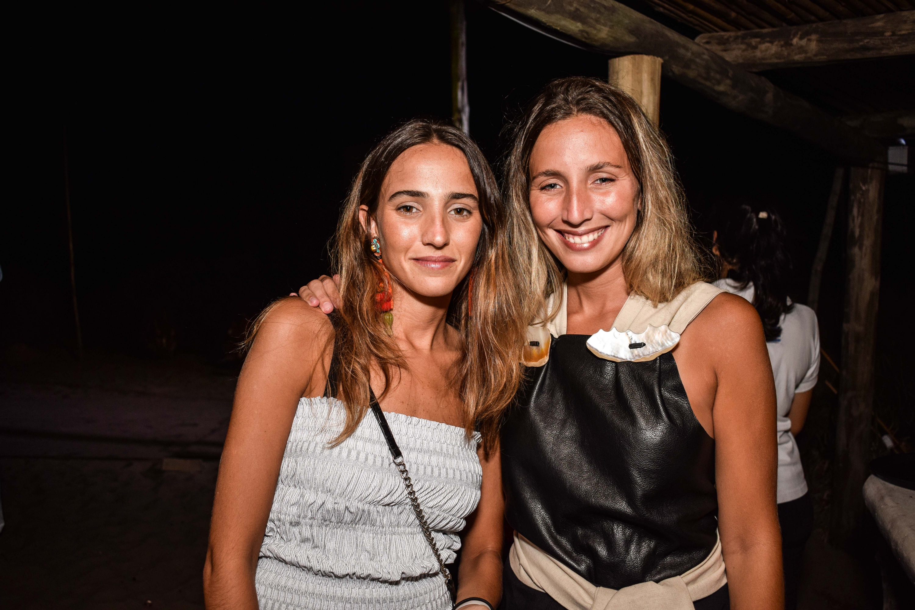 María Eugenia y Valentina Ruiz.