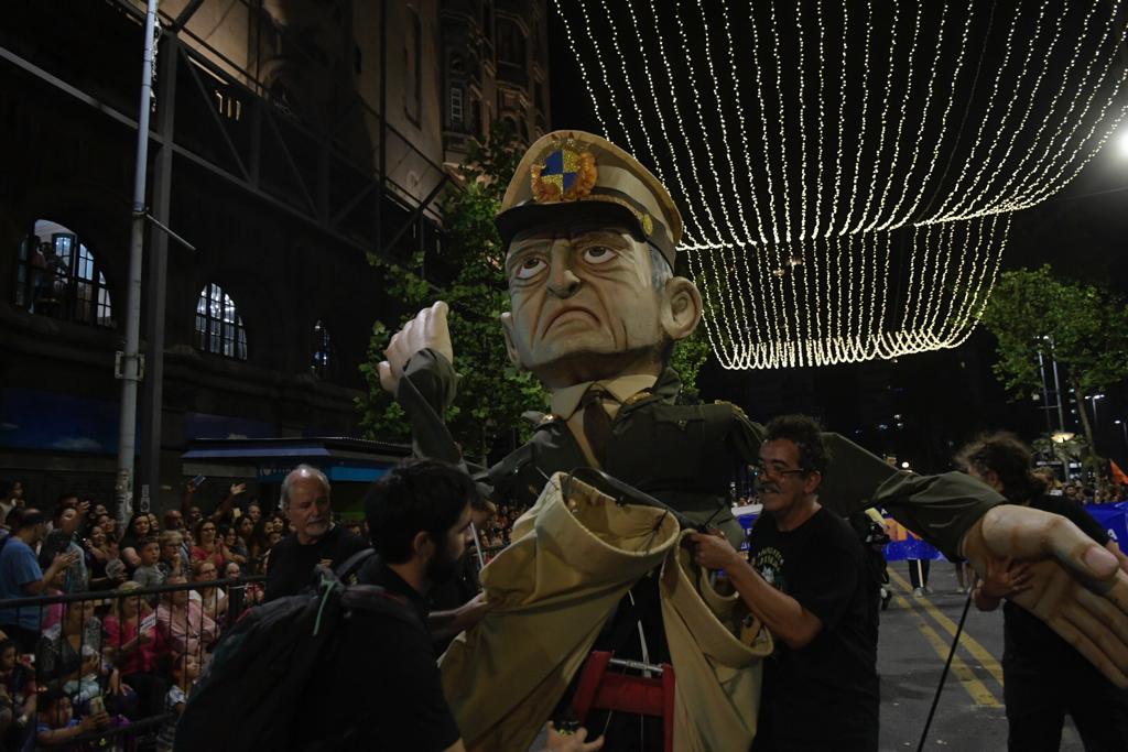 Agarrate Catalina en el Desfile Inaugural de Carnaval. Foto: Marcelo Bonjour