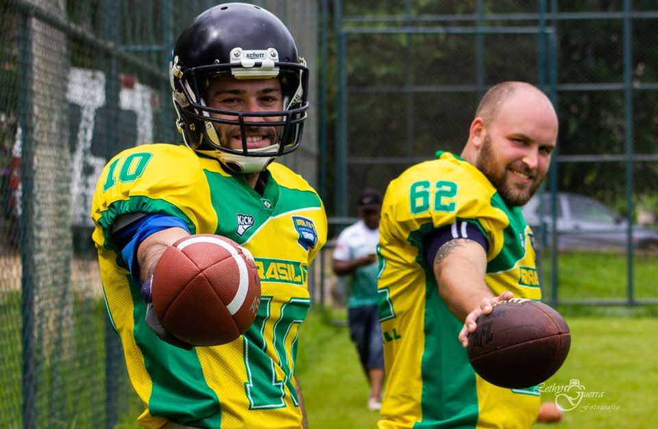 Jugadores de fútbol americano