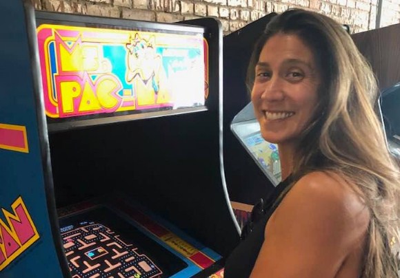 La entrenadora de básquet femenino Christina Mauser. Foto: Facebook