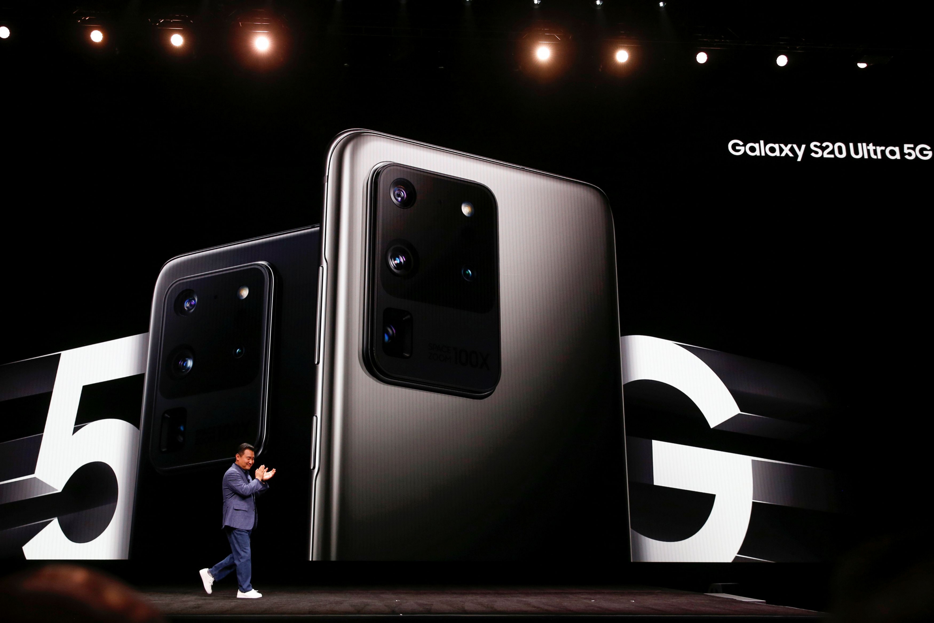 Los modelos S20 soportan tecnología 5G. Foto: Reuters