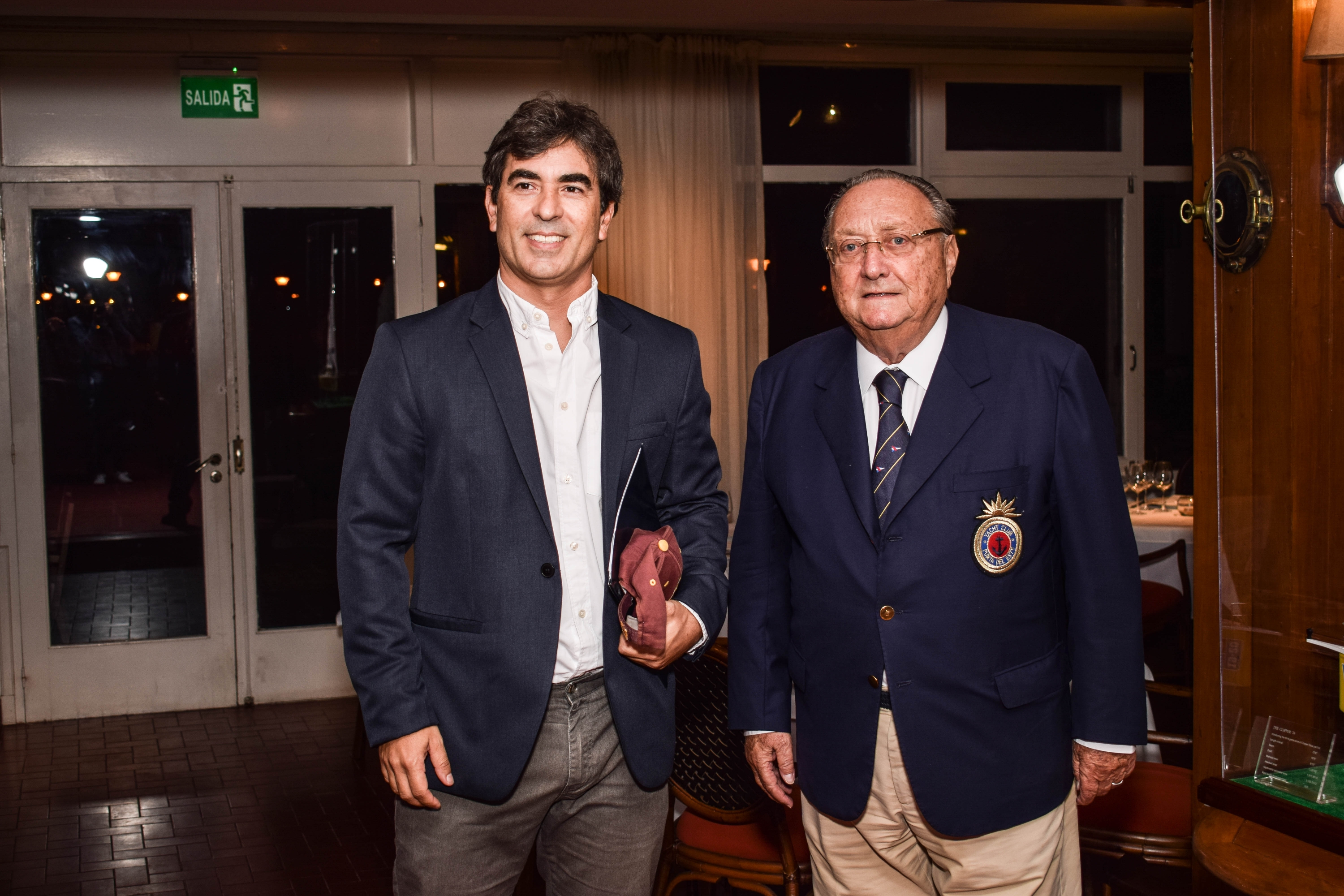 Martín Aguirre, Juan Etcheverrito.