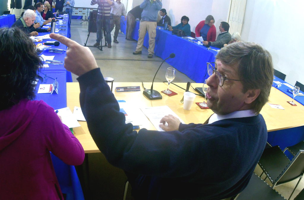 Javier Miranda es el encargado de negociar los cargos con el secretario de Presidencia Álvaro Delgado. Foto: Fernando Ponzetto