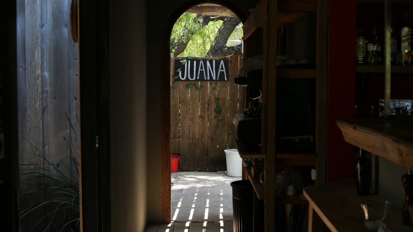 Restaurante Juana en La Juanita, a metros de José Ignacio.