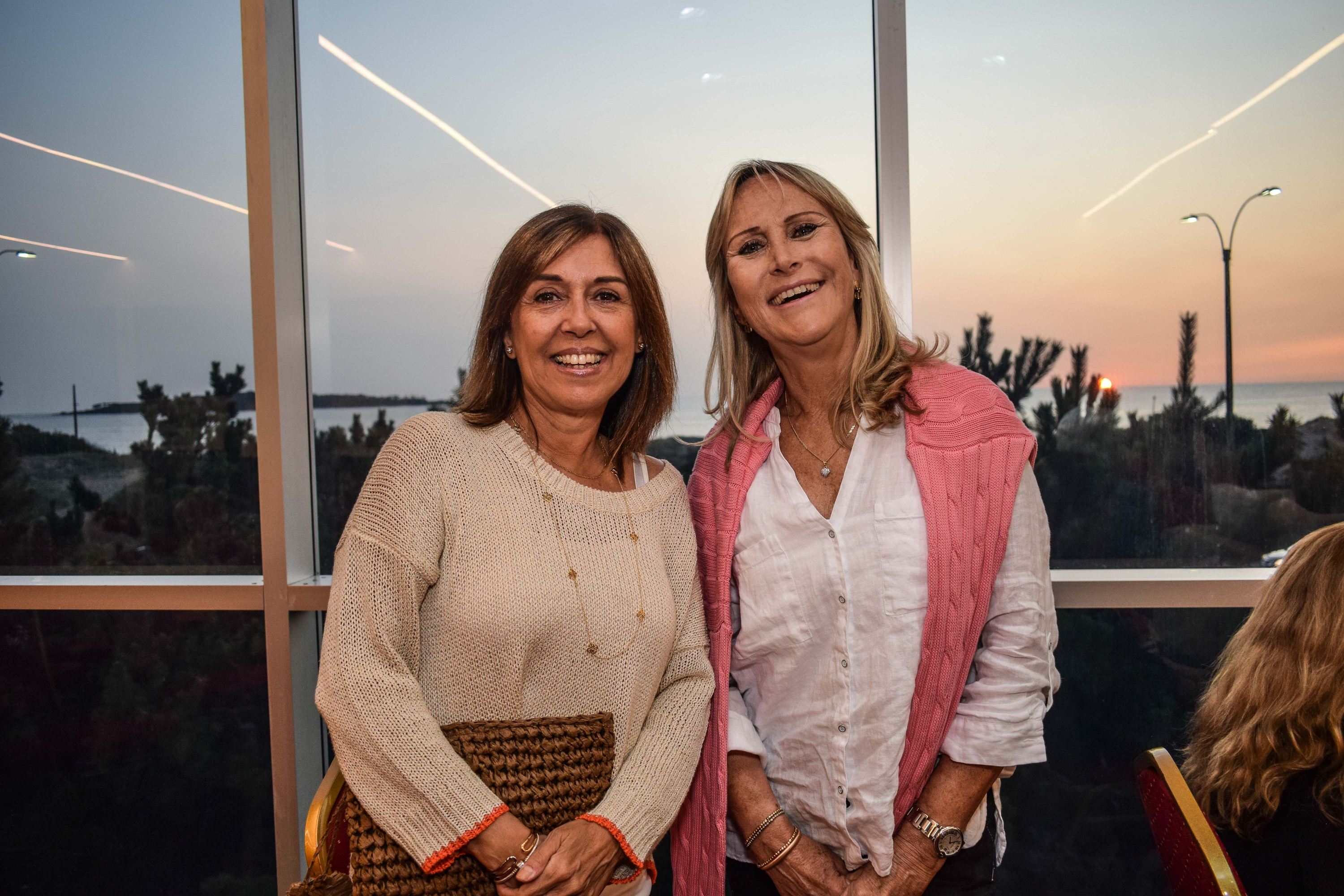 Graciela Russo, Laura Pozzolo.