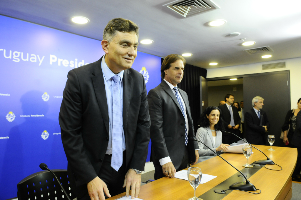 Anuncios: se hicieron por parte del director de OPP, Isaac Alfie, el presidente Luis Lacalle y la ministra de Economía Azucena Arbeleche. Foto: Darwin Borrelli