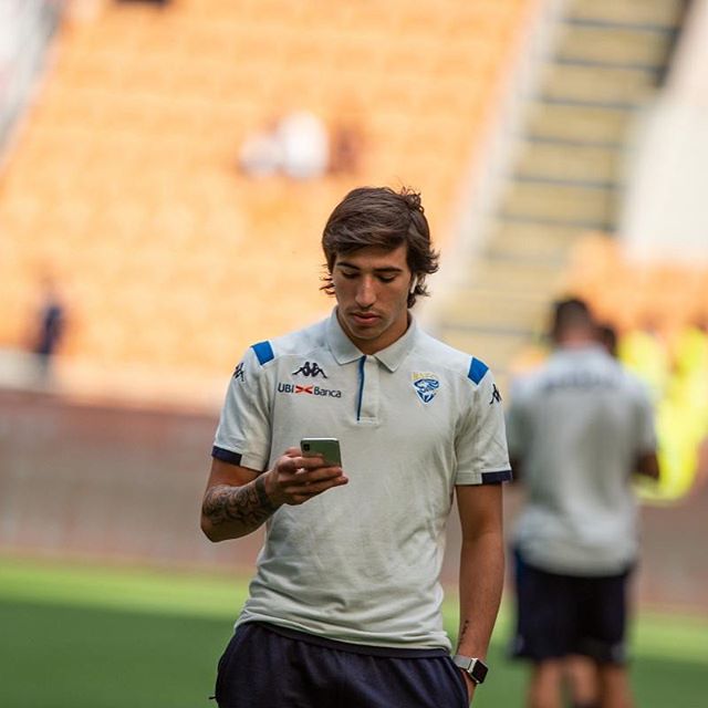 Con el nivel que demostró en la Serie A, Sandro Tonali seguro recibirá ofertas de otros equipos. Foto: @SandroTonali