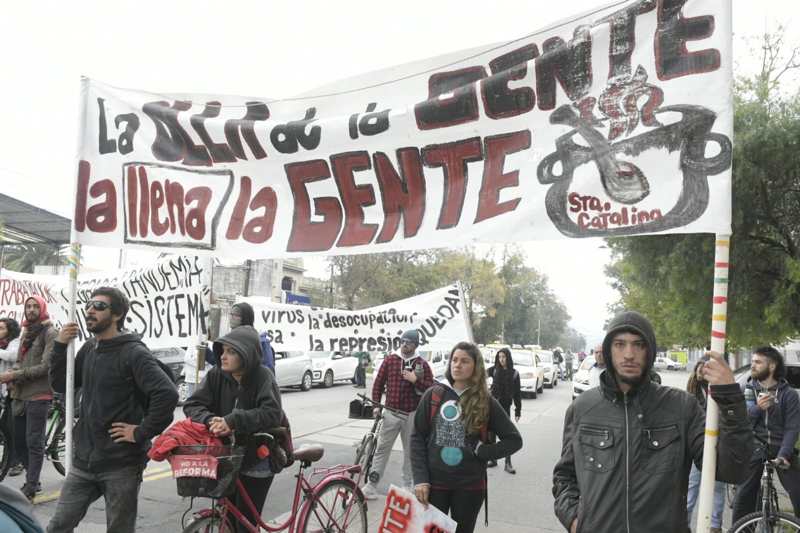 Caravana del PIT-CNT por el 1 de Mayo. Foto: Darwin Borrelli