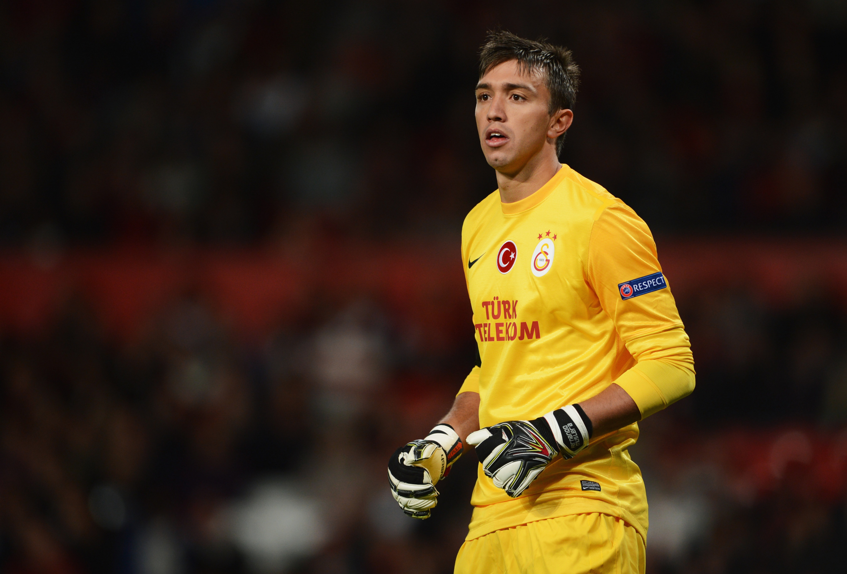Fernando Muslera defendiendo los colores del Galatasaray. Foto: AFP.
