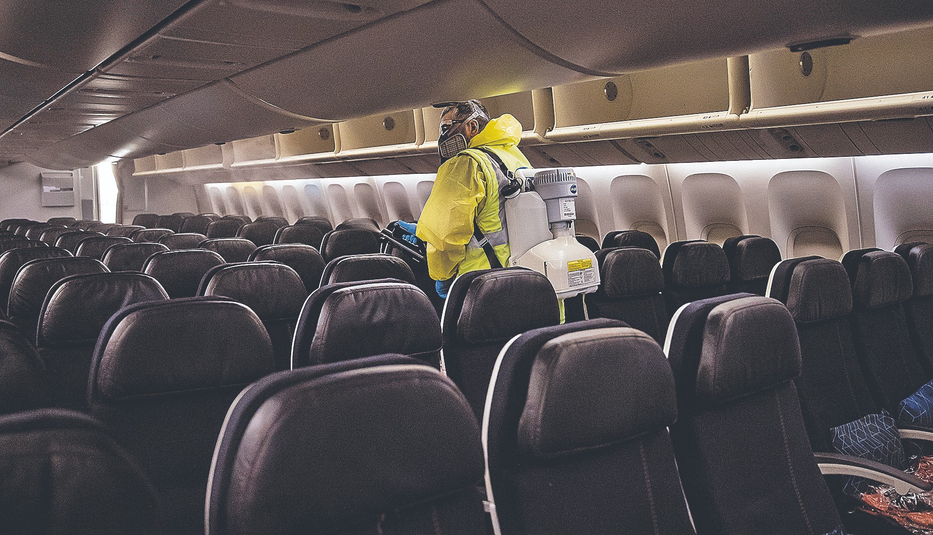 Higiene. La desinfección de las naves es parte de los protocolos que acarreó la pandemia.