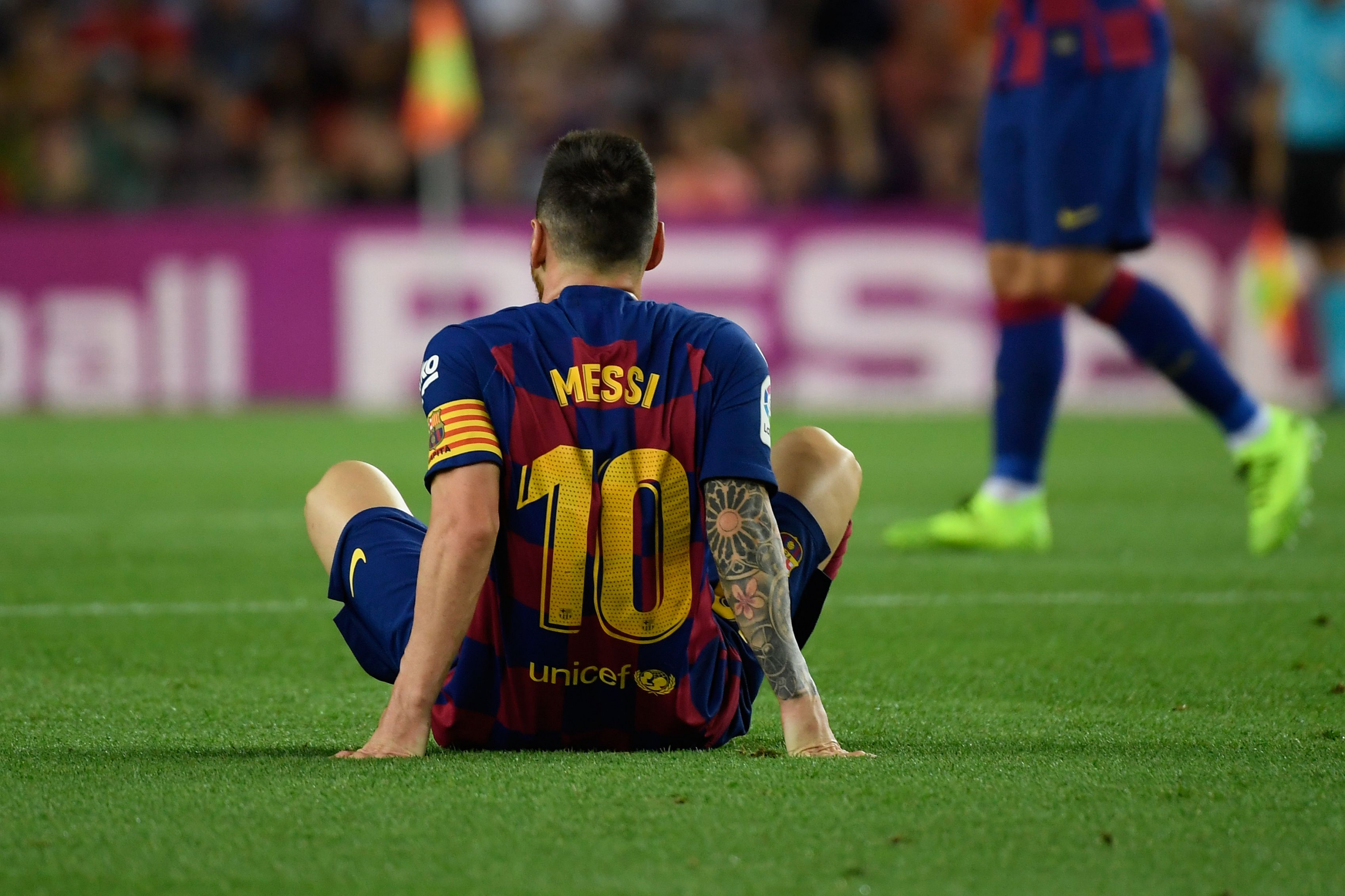 Traspiés. La temporada ha sido problemática para Messi.