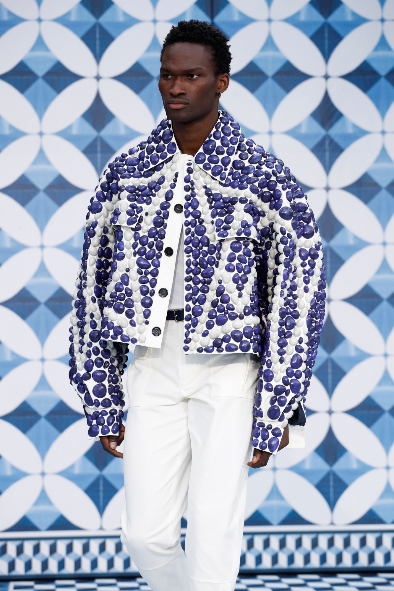 desfile dolce & gabbana 2020 con mascarillas