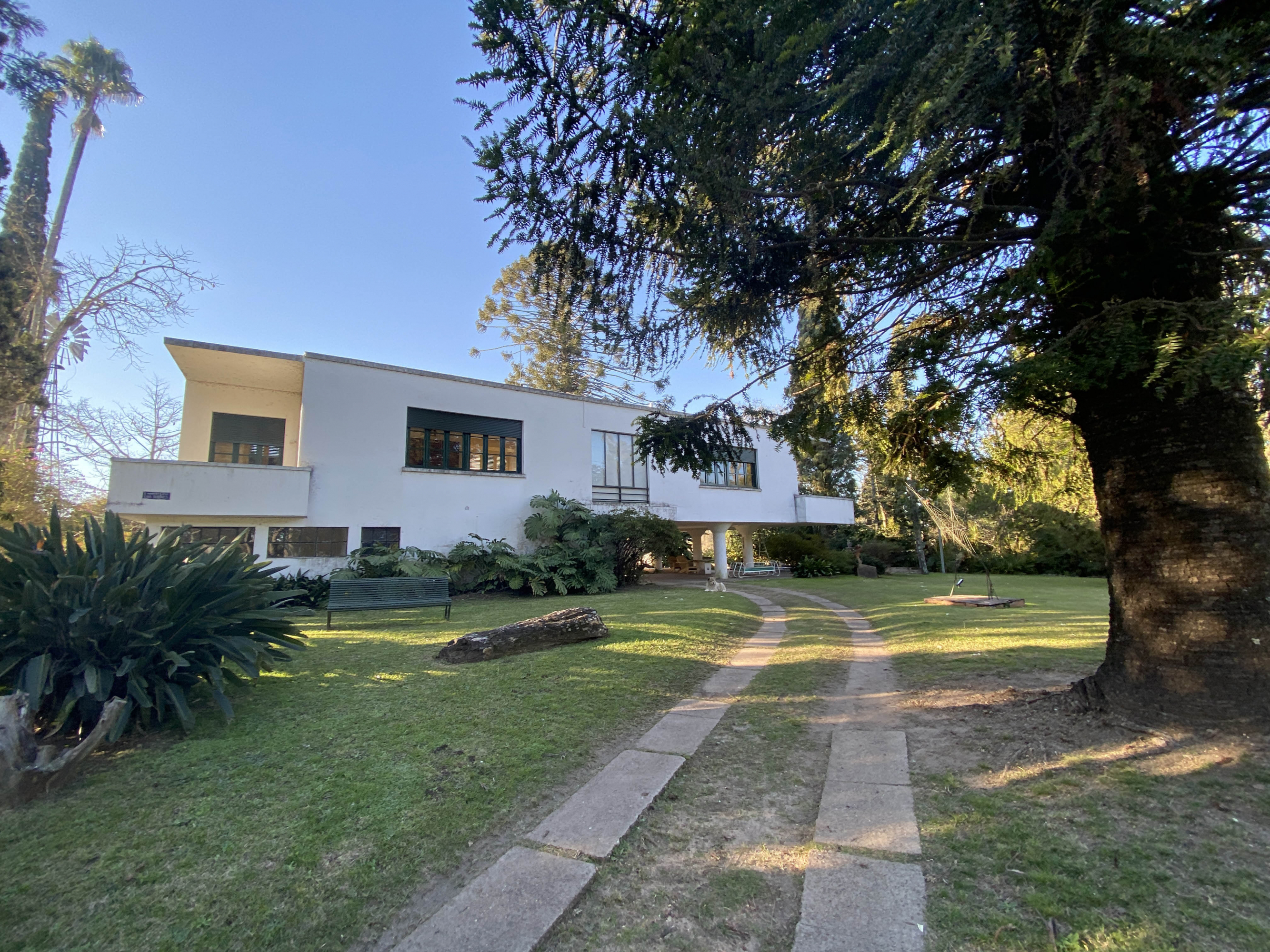 Chalet Las Nubes, hogar de Esther Haedo y Enrique Amorim