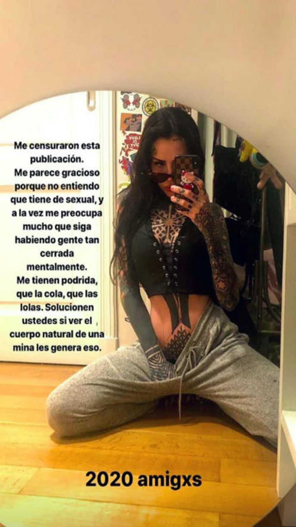 La foto censurada de Candelaria Tinelli. Foto: Instagram @candelariatinelli