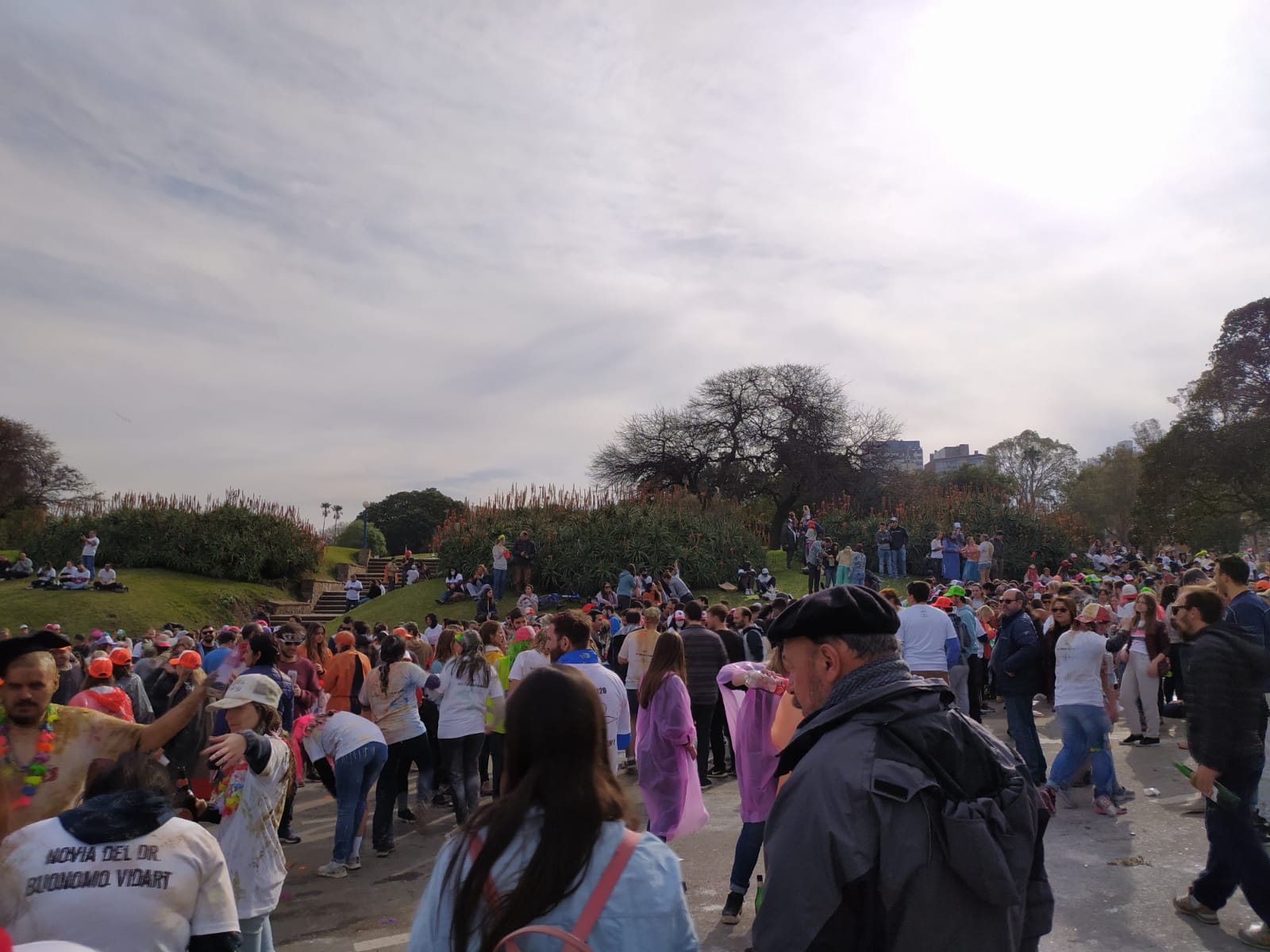 Festejos de médicos recién recibidos. Foto: El País