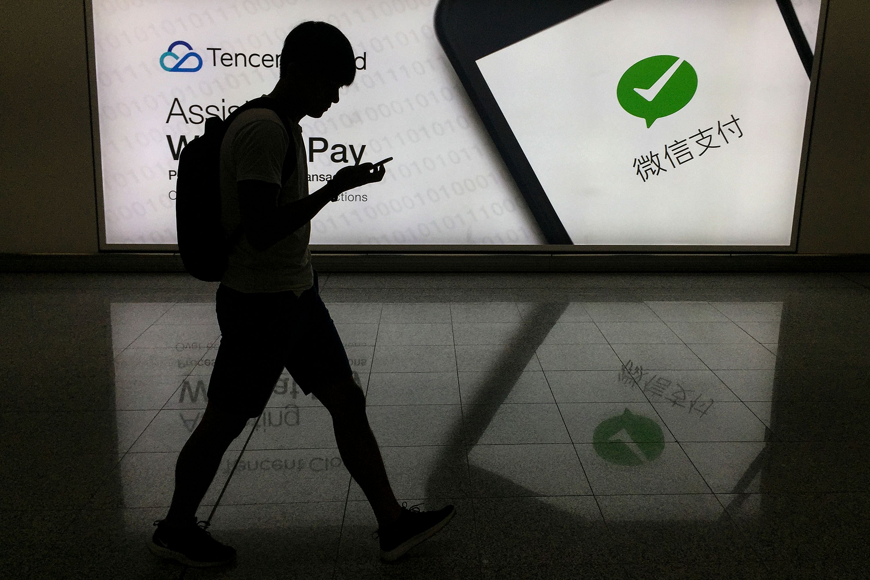 WeChat, con más de 1.000 millones de usuarios, también está bajo la mira de EE.UU. sospechada de espionaje. Foto: AFP