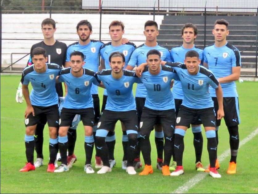 Facundo Torres con la número 10 en la selección Sub 20. Foto: AUF.