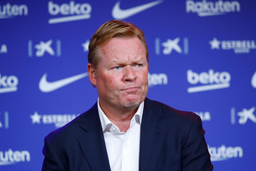 Ronald Koeman, entrenador del Barcelona