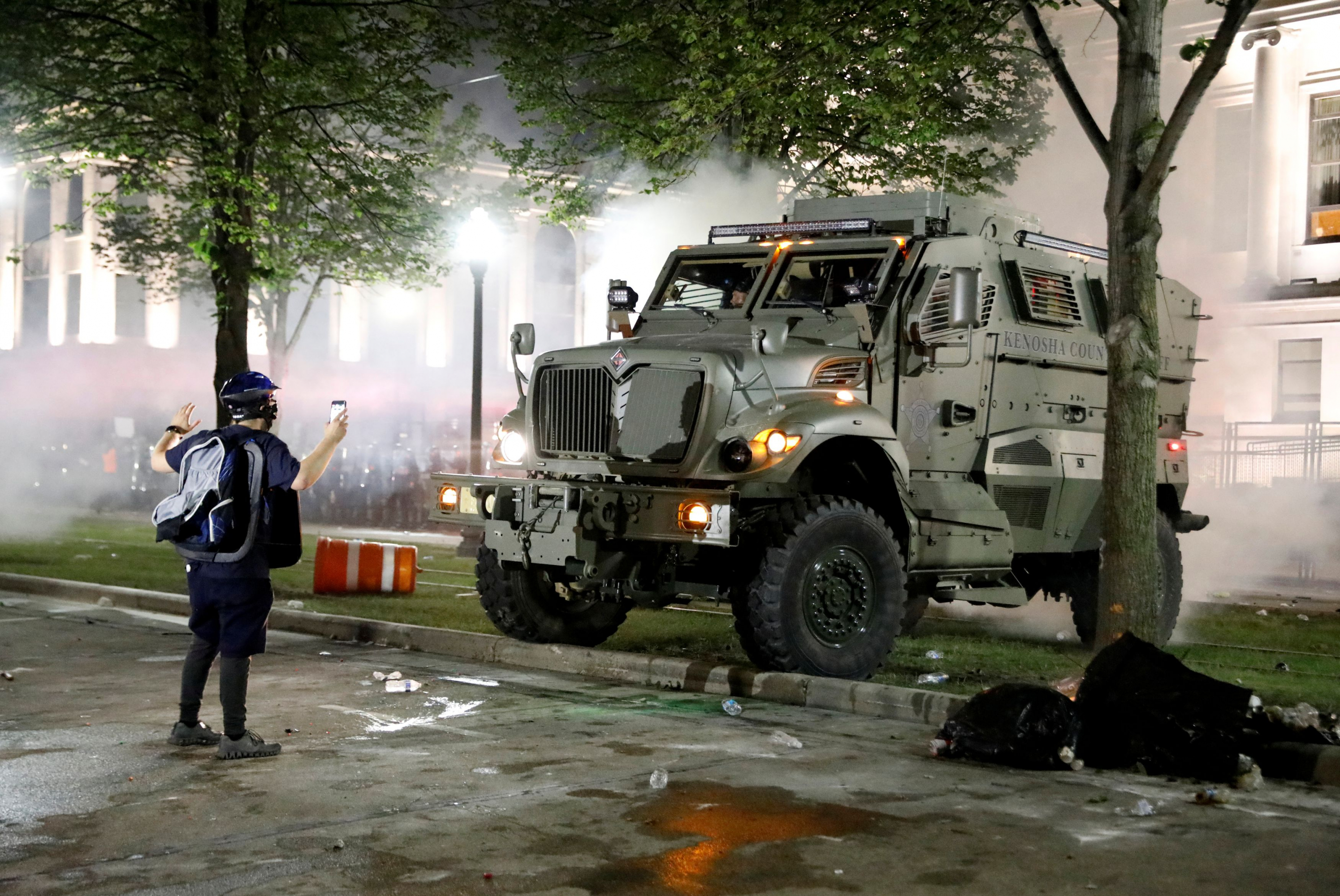 Enfrentamientos entre policías y manifestantes. Foto: Reuters