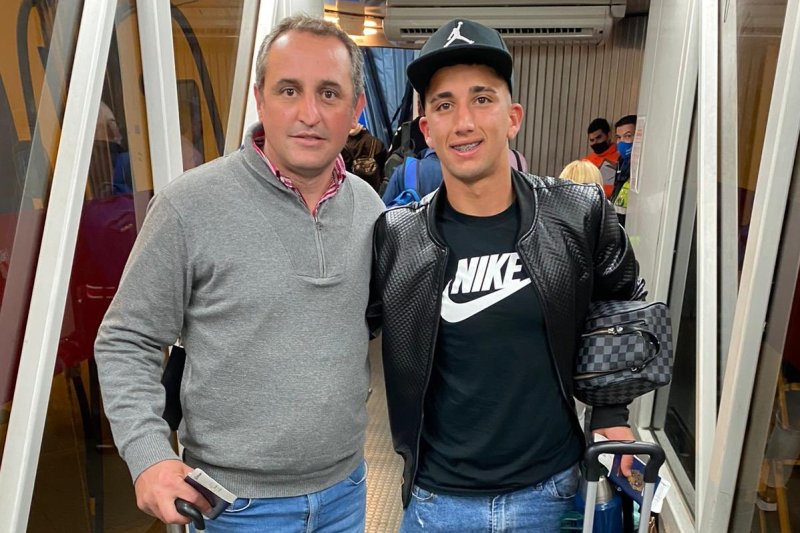 Nicolás López, presidente de Rentistas, y Cristian Olivera. Foto: @Rentistassad