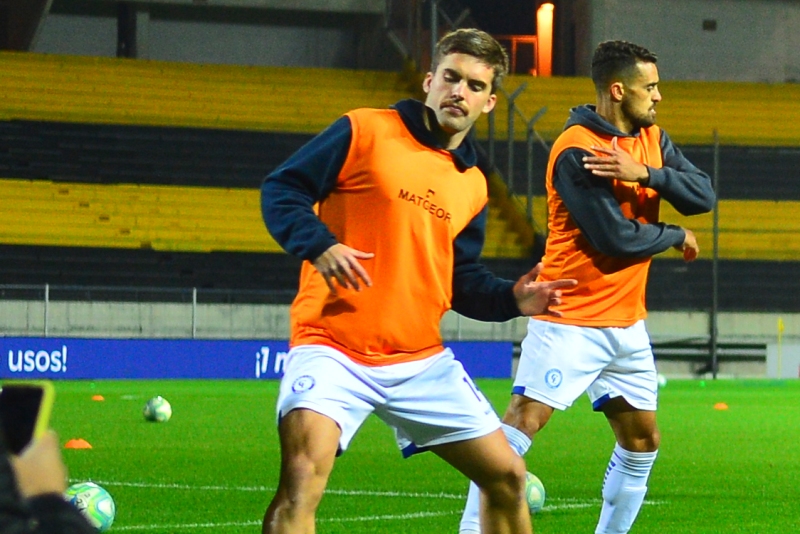 Guillermo May en la previa al juego entre Cerro Largo y Peñarol. Foto: Nicolás Pereyra.
