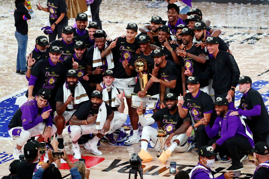Los Ángeles Lakers se consagraron campeones de la NBA. Foto: AFP.