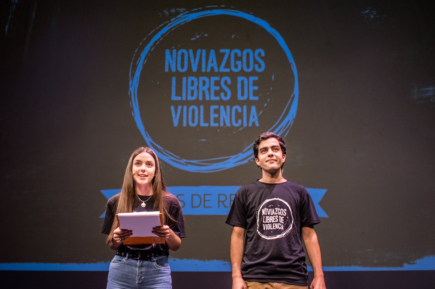 Alaska y Mad Raider en el lanzamiento de la campaña Noviazgos libres de violencia. Foto: Inmujeres