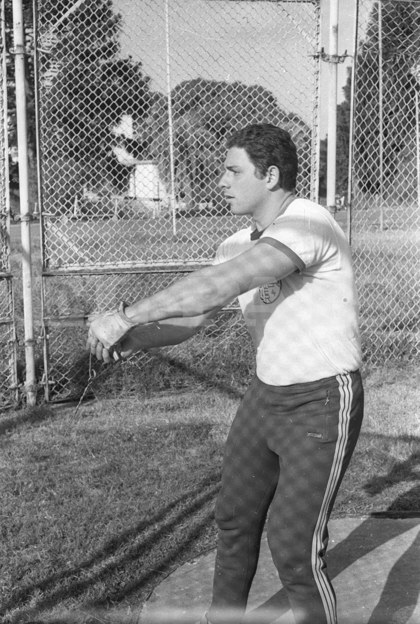 Darwin Piñeyrúa, durante años el mejor lanzador de martillo en América del Sur. Foto: Archivo El País.