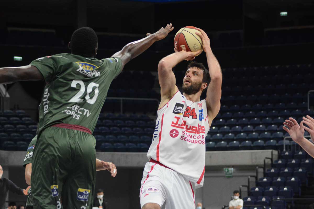 Pablo Macanskas fue una de los hombres más importantes de Olimpia. Foto: Basketuruguay.uy.