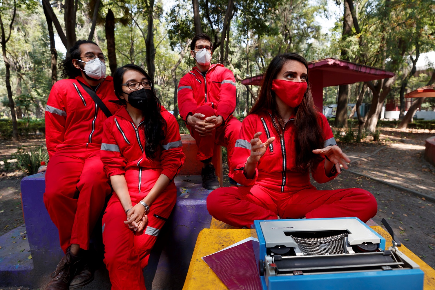 Integrantes de "La máquina de los fines perdidos". Foto: EFE