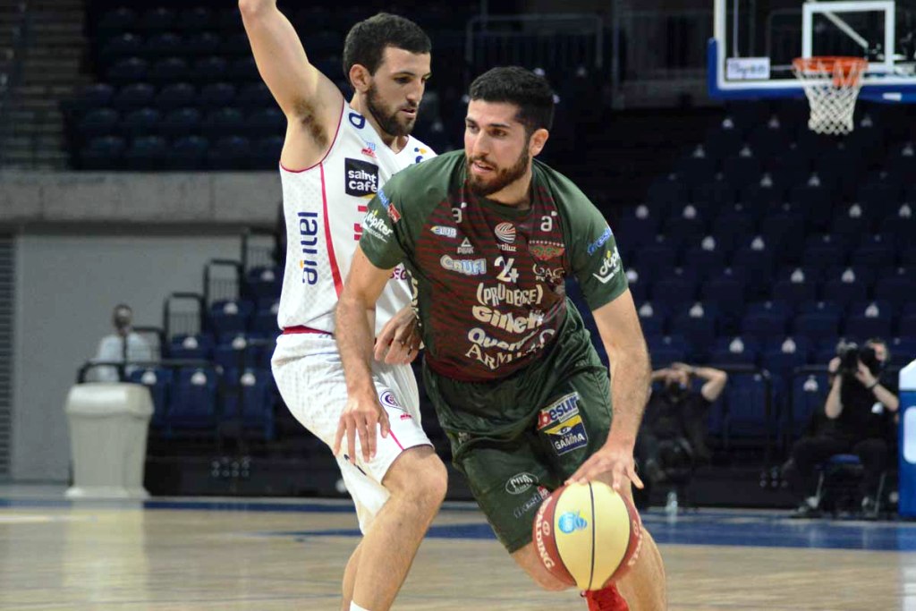 Aguada. Es  el firme candidato a ganar la Liga Uruguaya.
