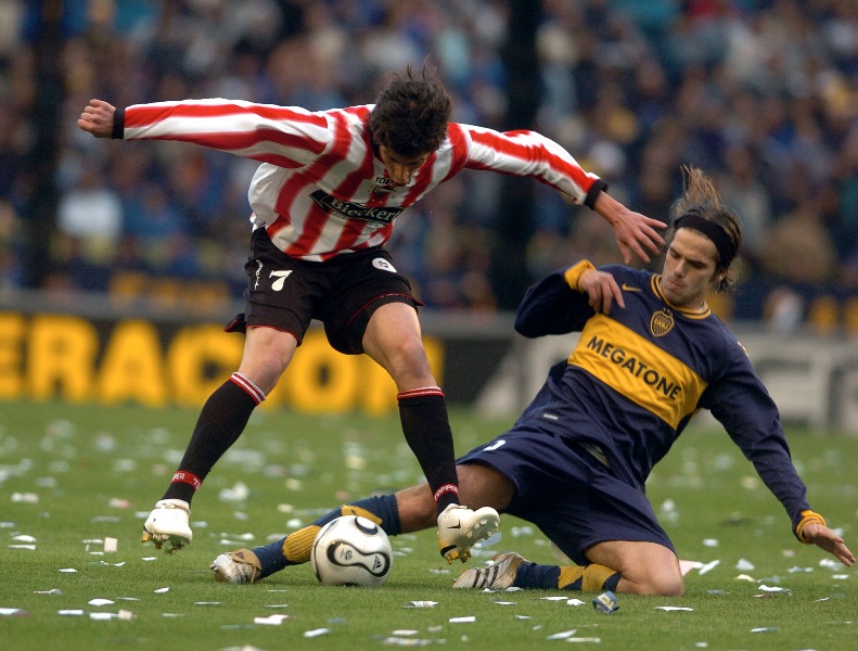 Fernando Gago en sus inicios con la camiseta de Boca Juniors. Foto: La Nación / GDA