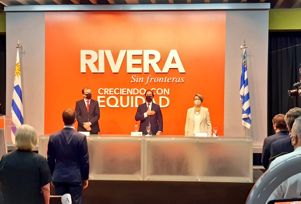 El presidente Luis Lacalle Pou participó esta tarde de la asunción de Richard Sander como nuevo intendente de Rivera. Foto: @IDR_Rivera