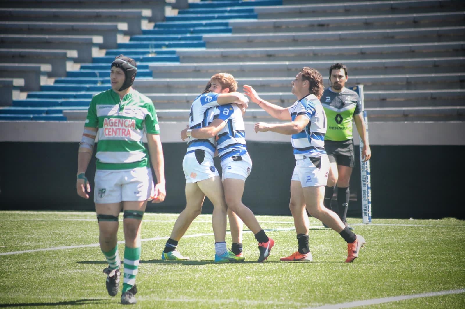 Carrasco Polo vs. Trébol.