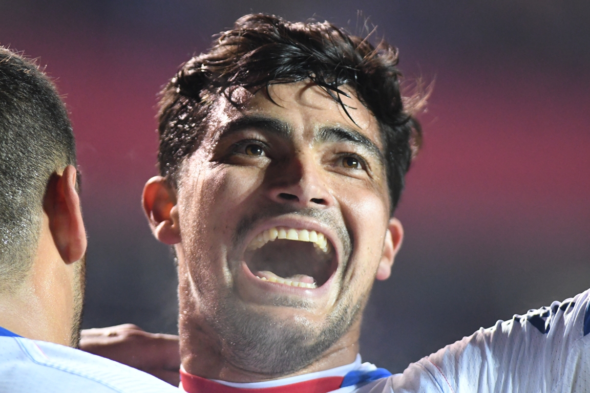 Gonzalo Castro puede fortalecer el ataque de Nacional