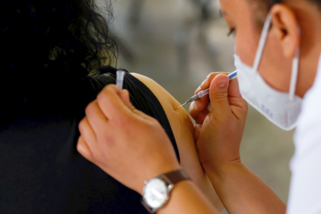 Vacuna contra el coronavirus. Foto: Reuters