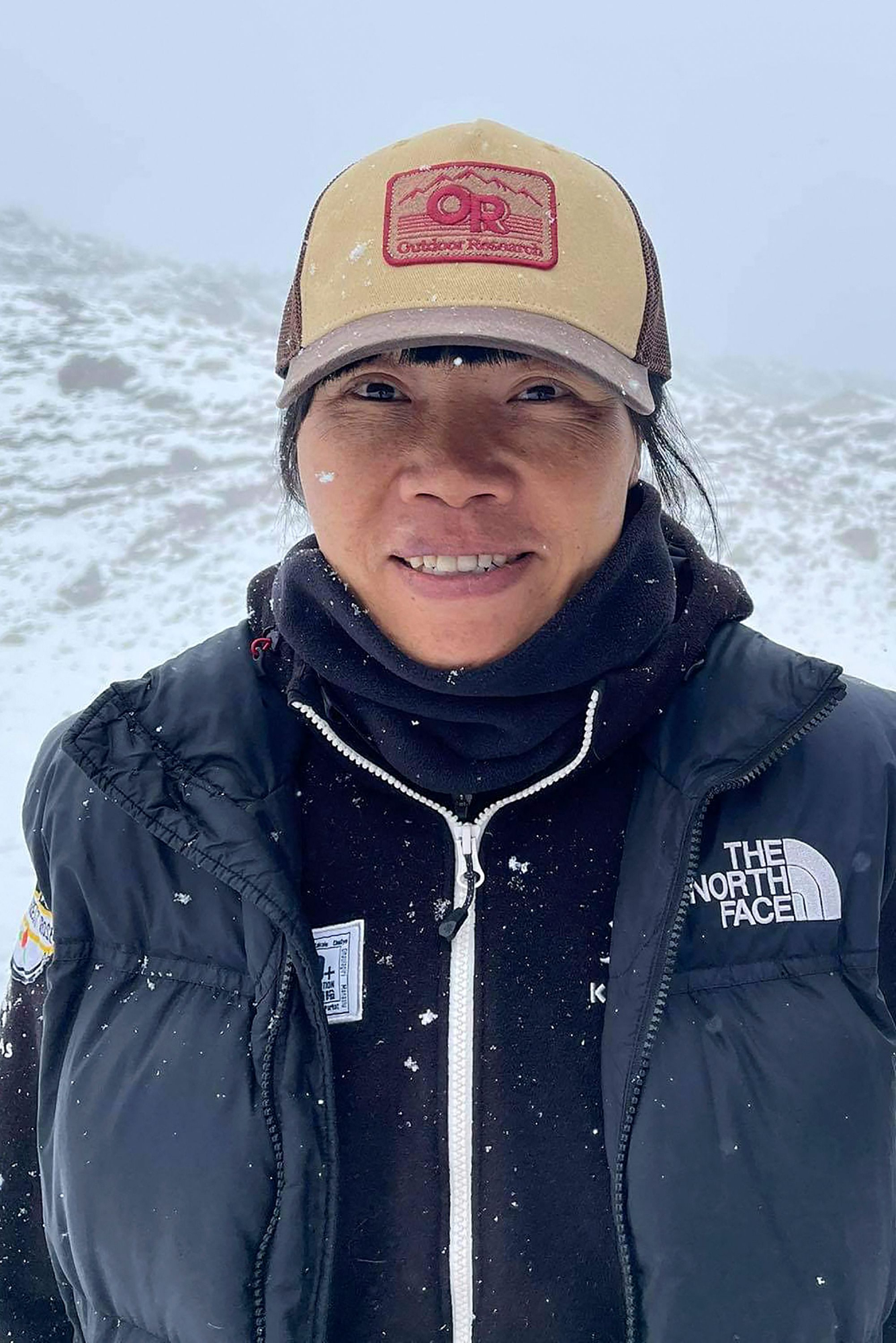La mujer Hongkonesa en el Everest. Foto: AFP