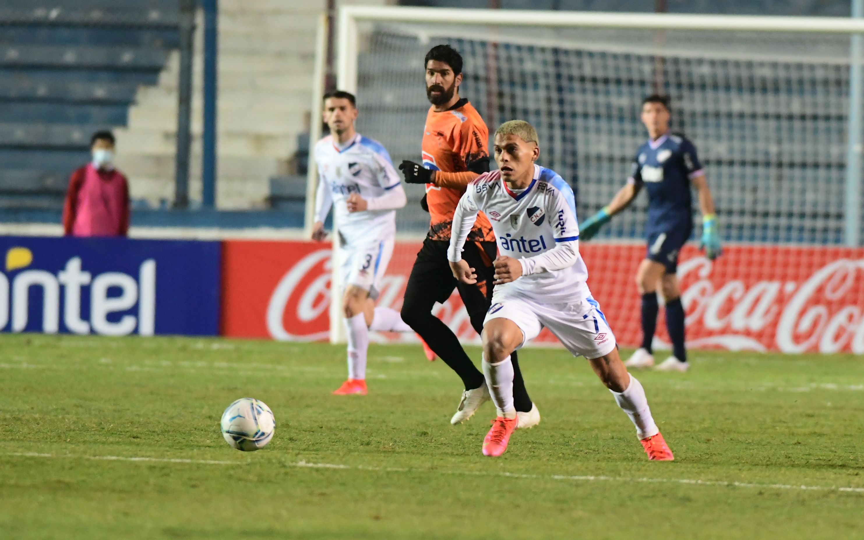 El "Loco" Abreu con Sud América. Foto: Estefanía Leal.