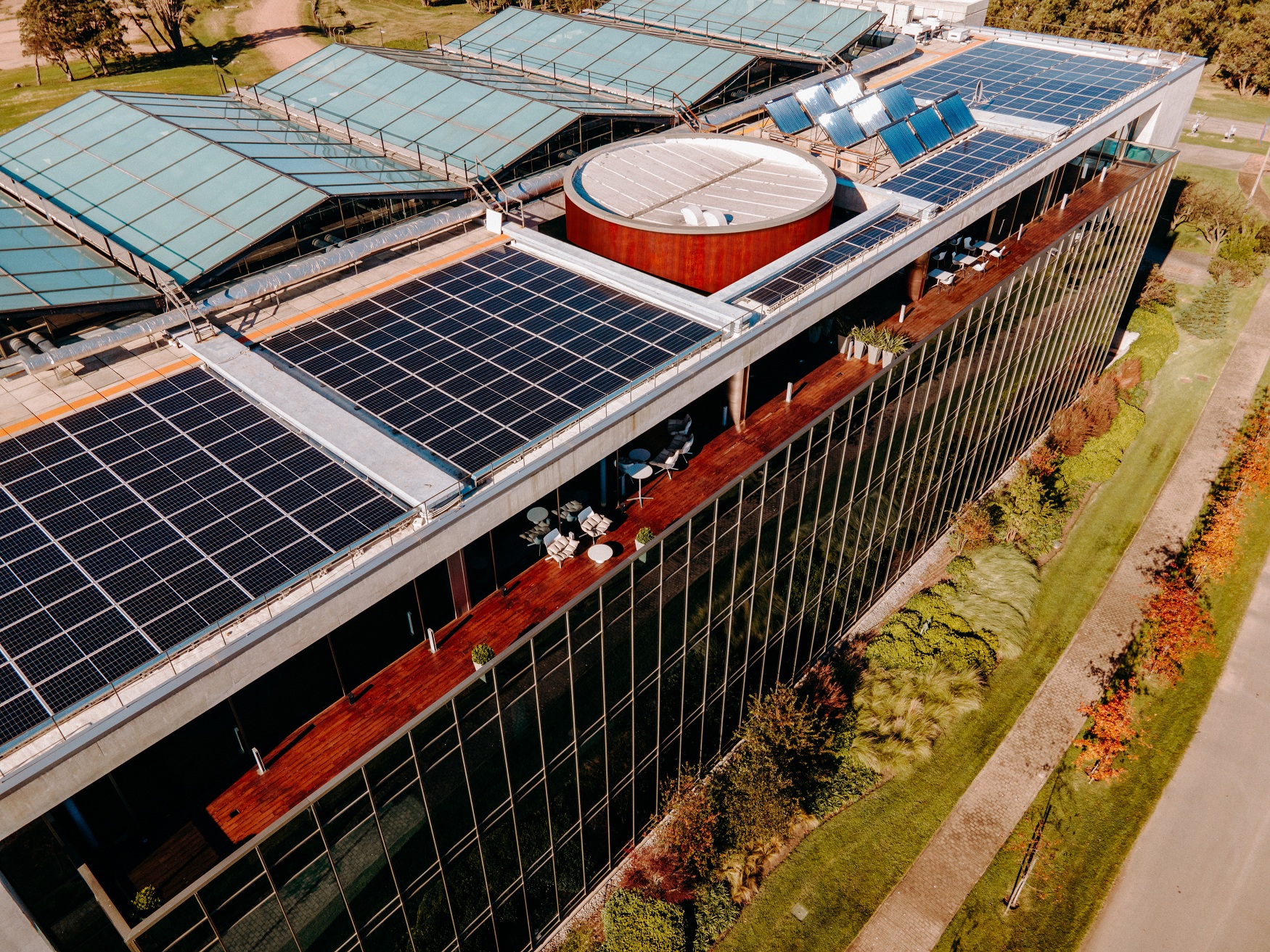 Zonamerica. Empresa Trafigura