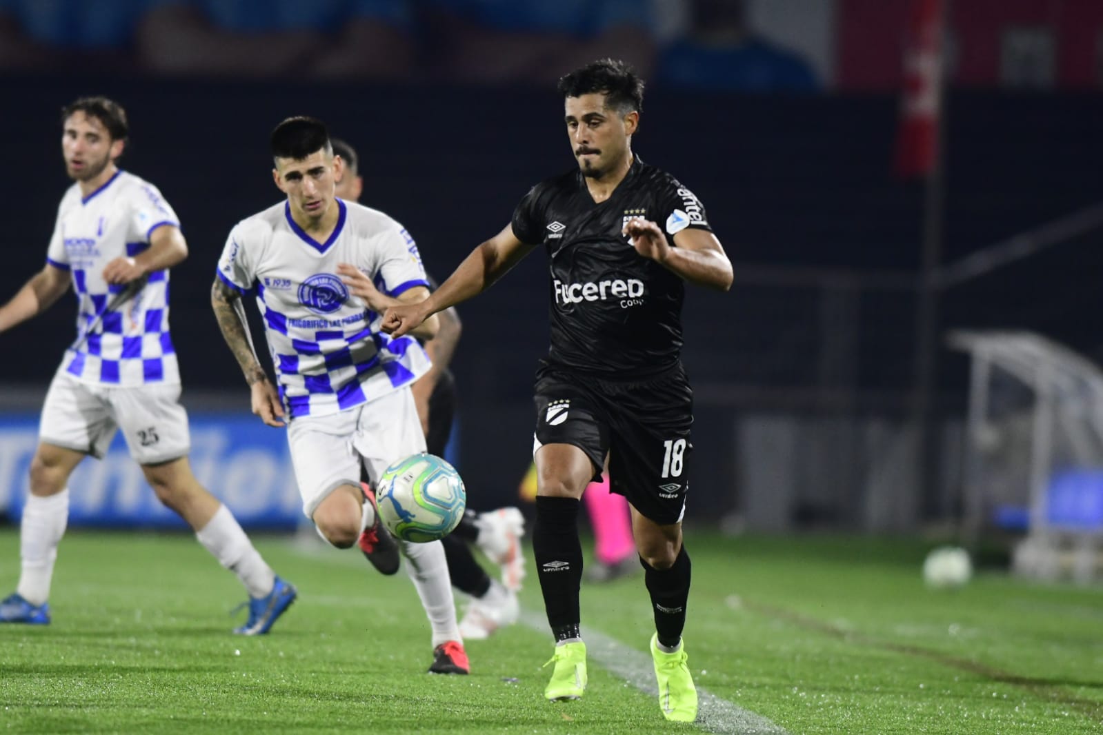 Juventud de Las Piedras ante Danubio. Foto: Marcelo Bonjour.