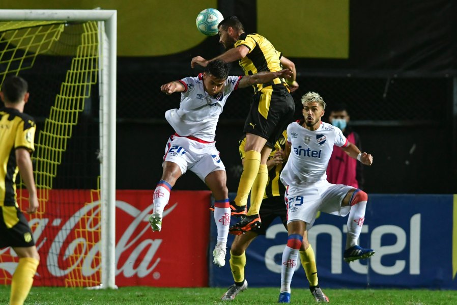 Por arriba puede venir algún gol decisivo