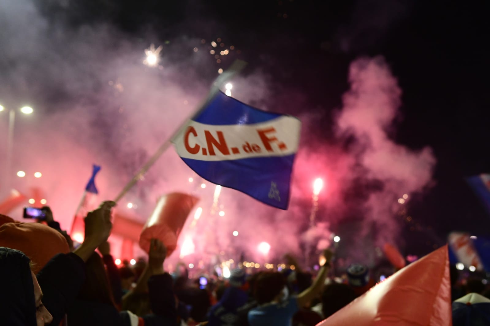Banderazo de Nacional