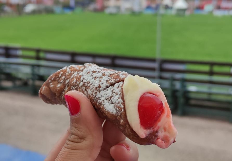 Uno de los cannoli de Italia. Foto: Rosana Decima