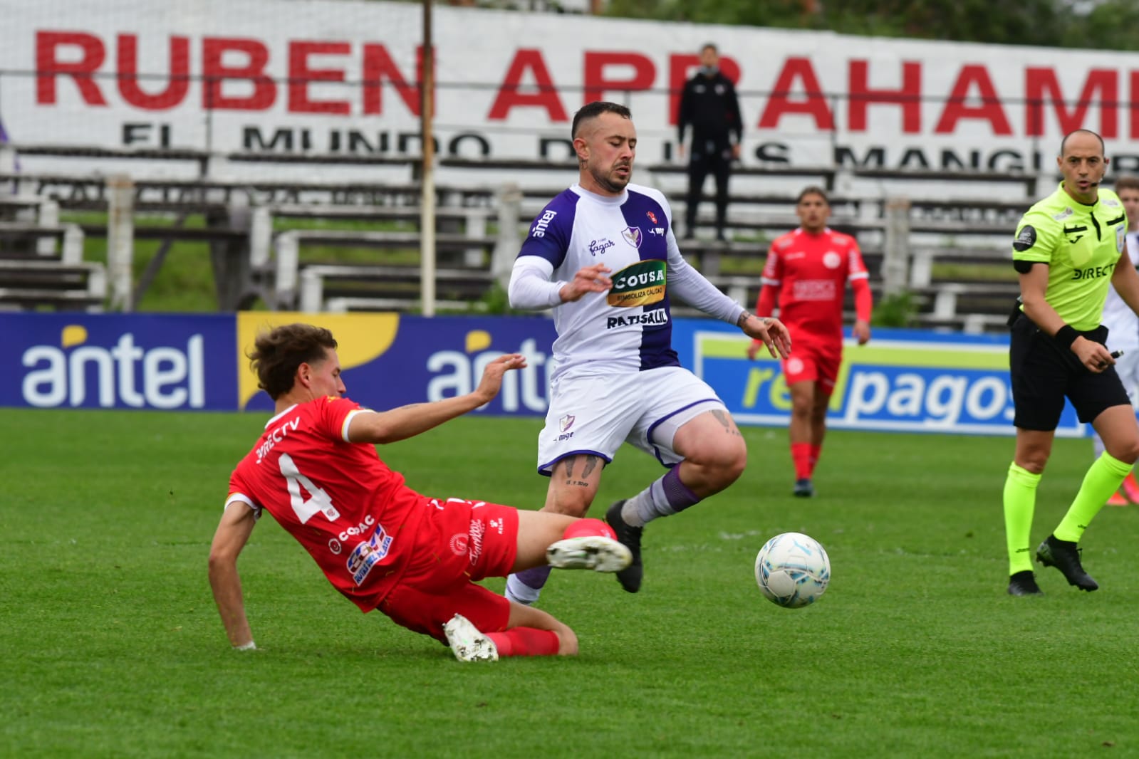 Rodrigo Amaral en Fénix-Rentistas. Foto: Francisco Flores.