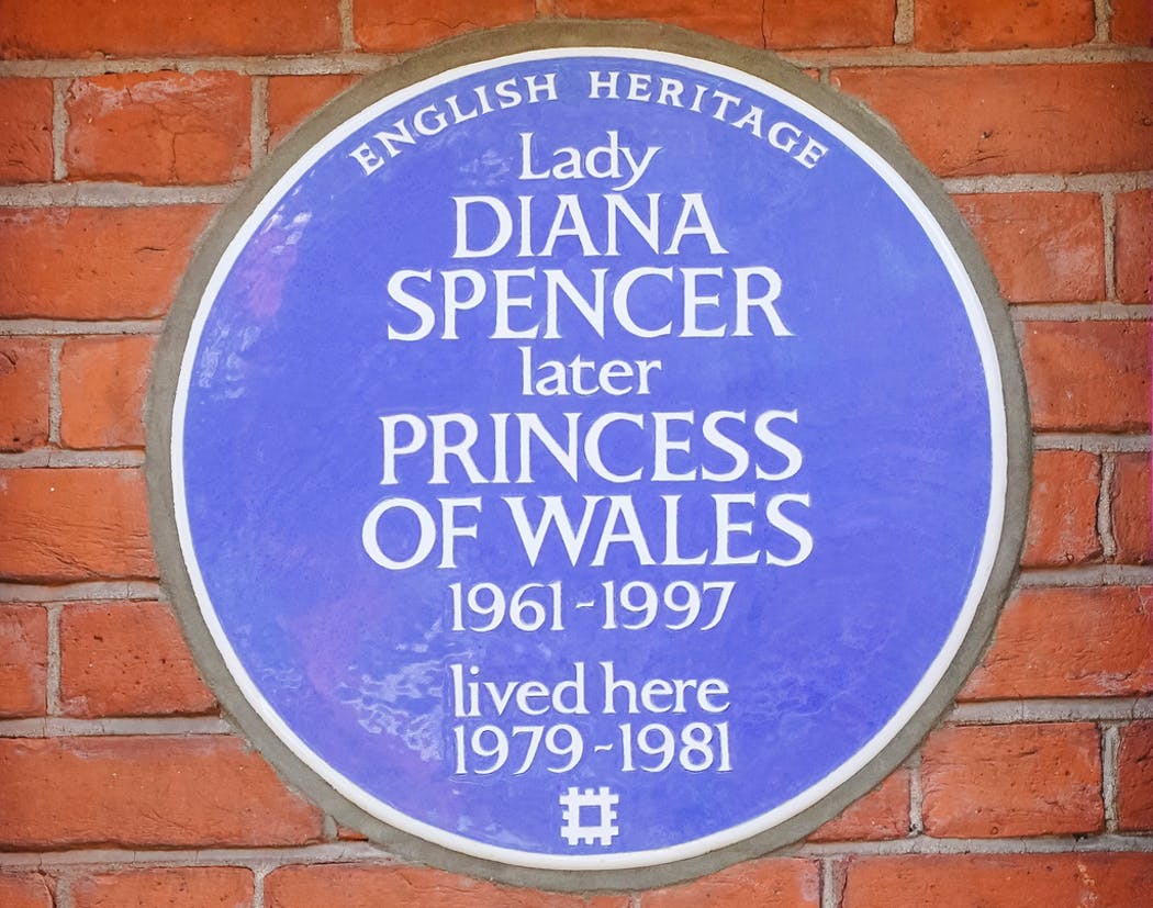 Placa en honor a Diana en Londres